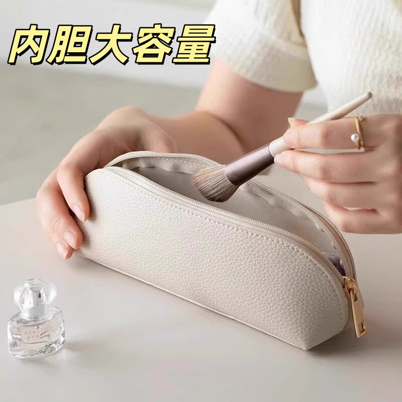韩日小众简约易拉超薄扣真皮证件包挂脖头层牛皮多功能卡套卡包