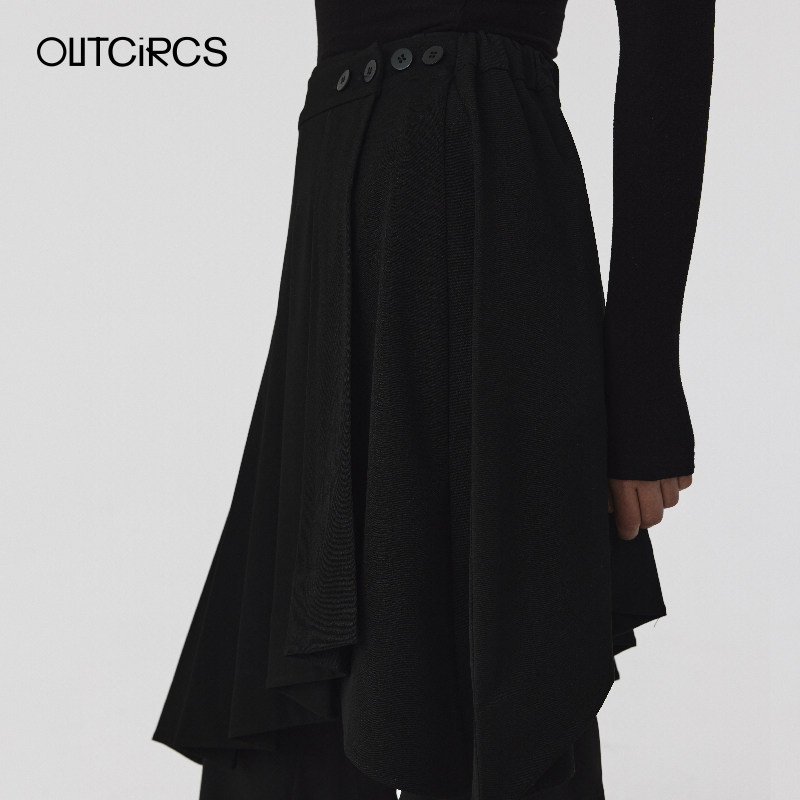 OUTCiRCS一片式百褶裙早秋半身裙