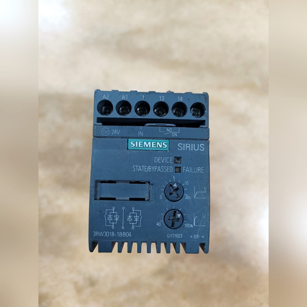 软启动器3RW3018-1BB04现货实拍功能包好. 议价