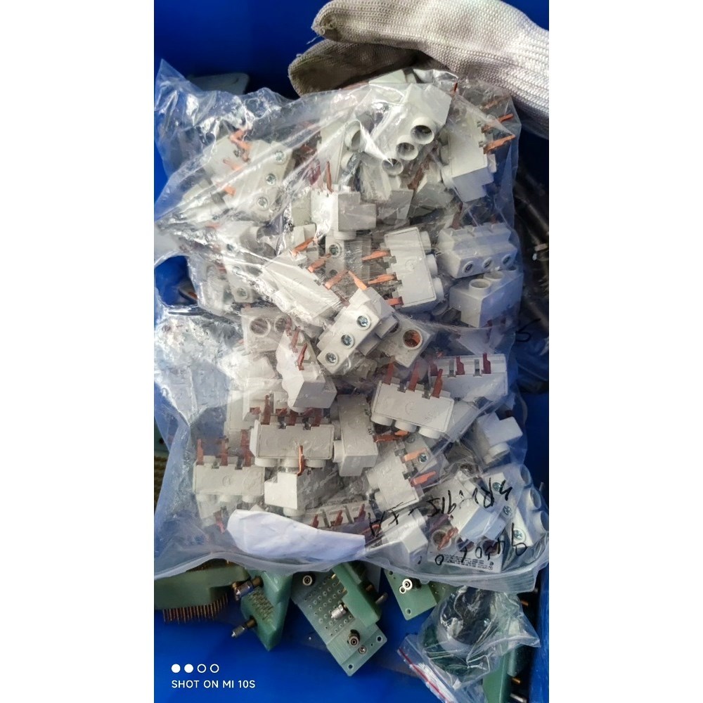 SIEMENS  3RV1915-5A 有80个左 议价