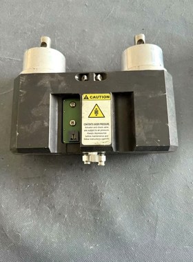 VAT 243786 Pneumatic Vacuum Va 议价