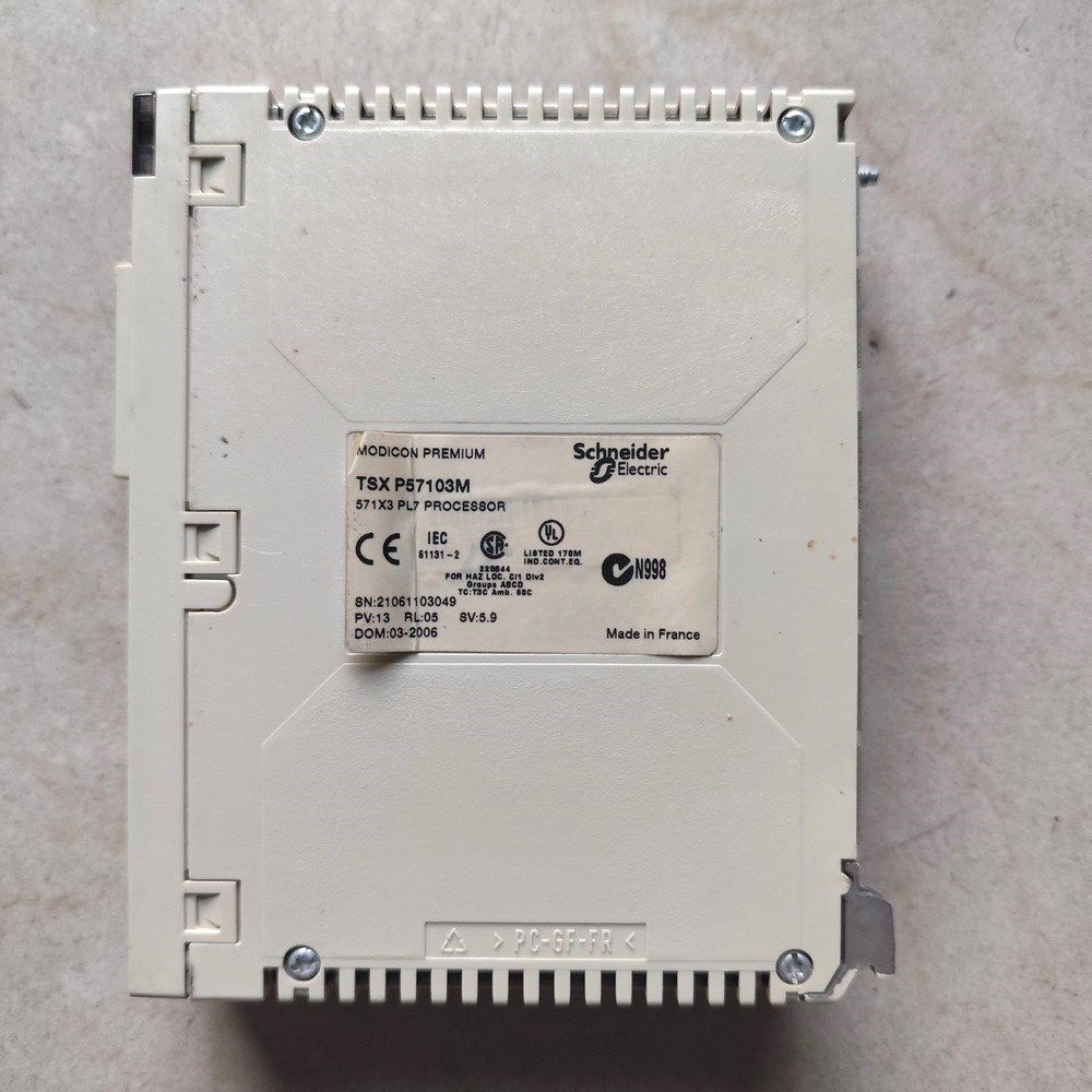 TSXP57103M施耐德成色如图功能完好.法国制造感兴趣 议价