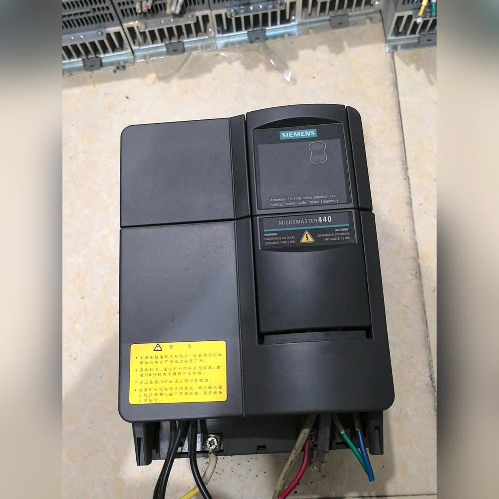变频器6SE6440-2UD25-5CA1 议价