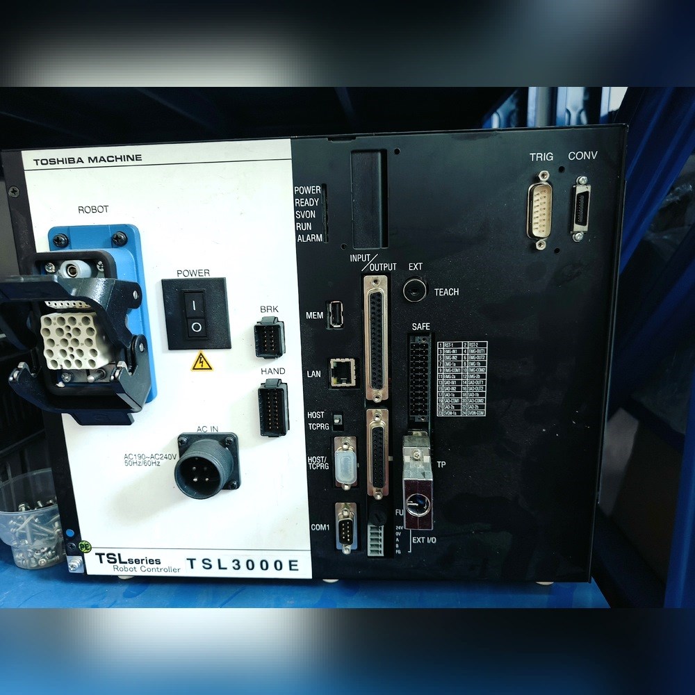 东芝 机器人控制柜 MODEL TSL3000E 功能包好 议价