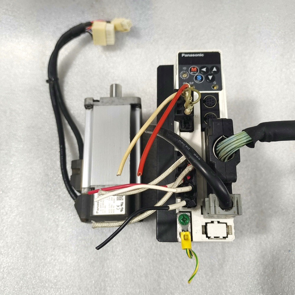 MBDDT2210驱动MUMS042A1A0S电机原装 议价