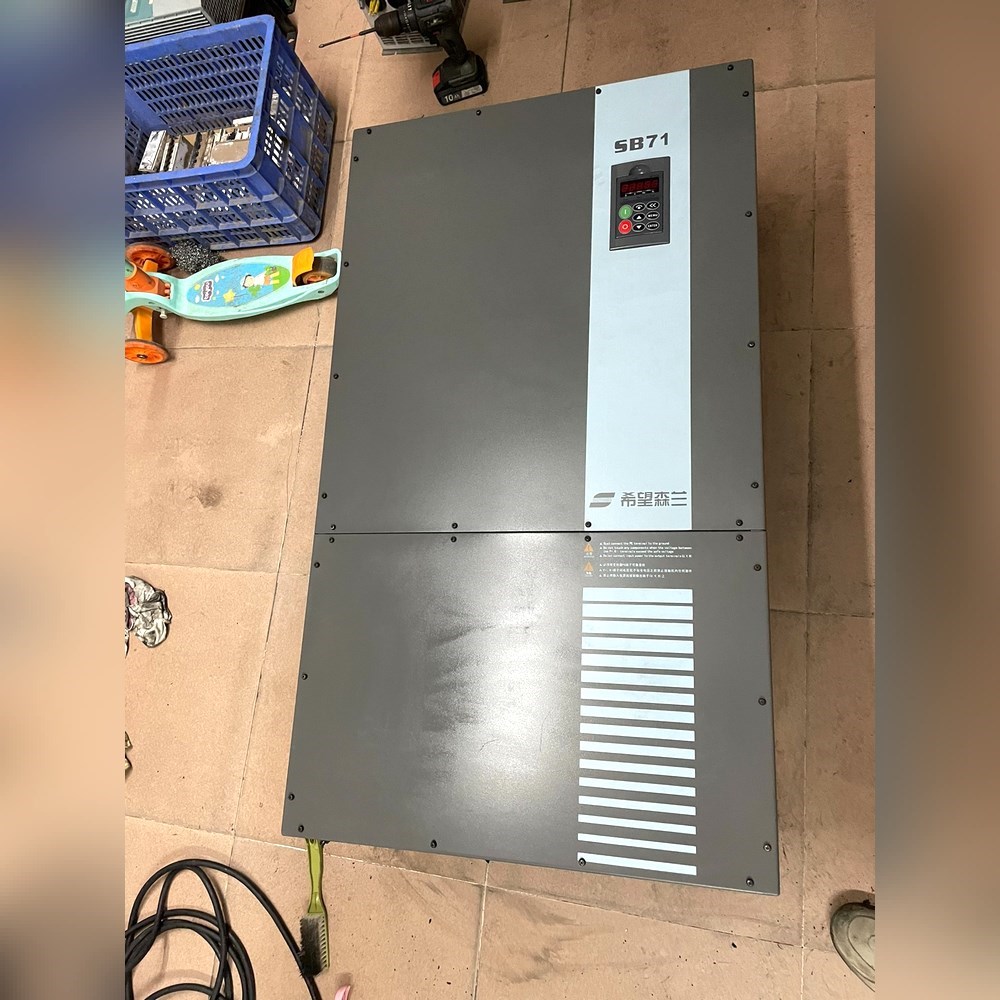 希望森兰 变频器.SB71G160T4.160KW.成色外观 议价