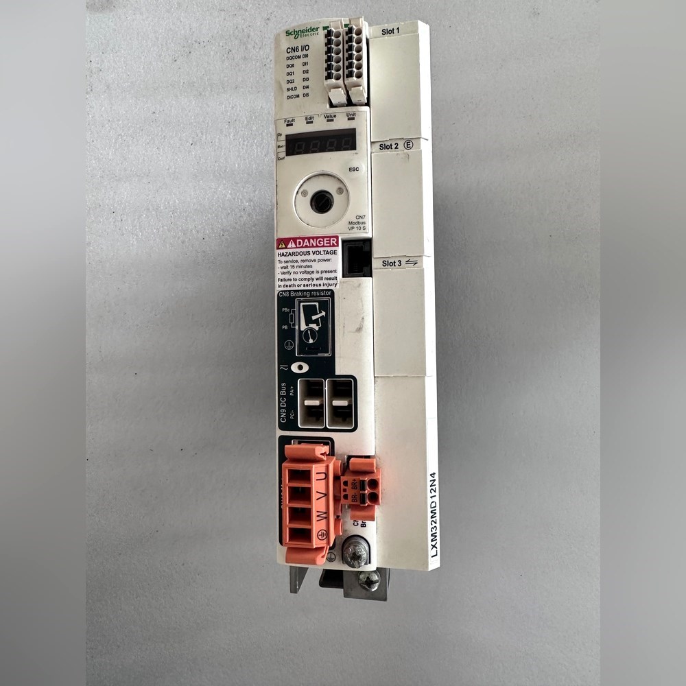 施耐德驱动器LXM32MD12N4顺丰包邮 议价