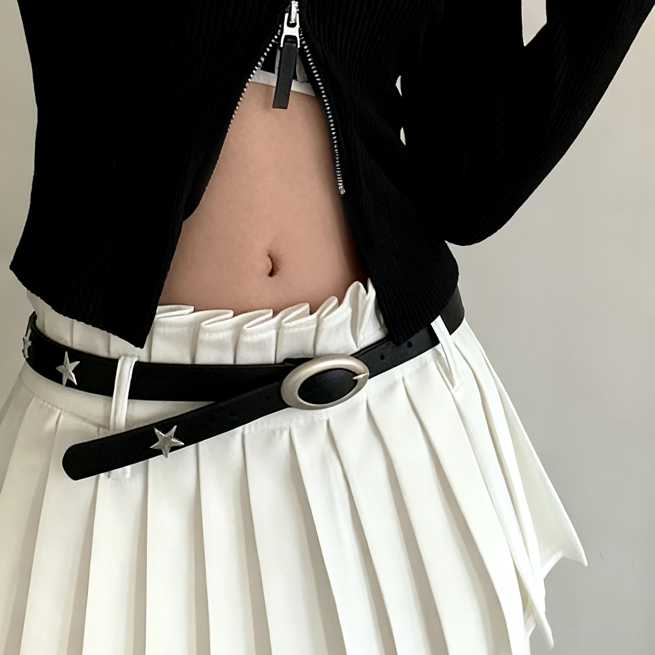 小众设计感腰带女2025新款铆钉复古配饰带牛仔裤连衣裙子百搭皮带