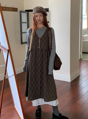 尺尺间Lsland  复古格纹v领背心裙秋冬新款设计感宽松气质a字长裙
