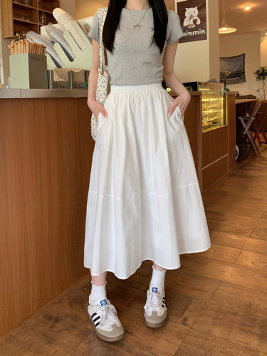 学院风松紧腰半身裙女春秋新款小个子工装裙子直筒高腰显瘦a字裙