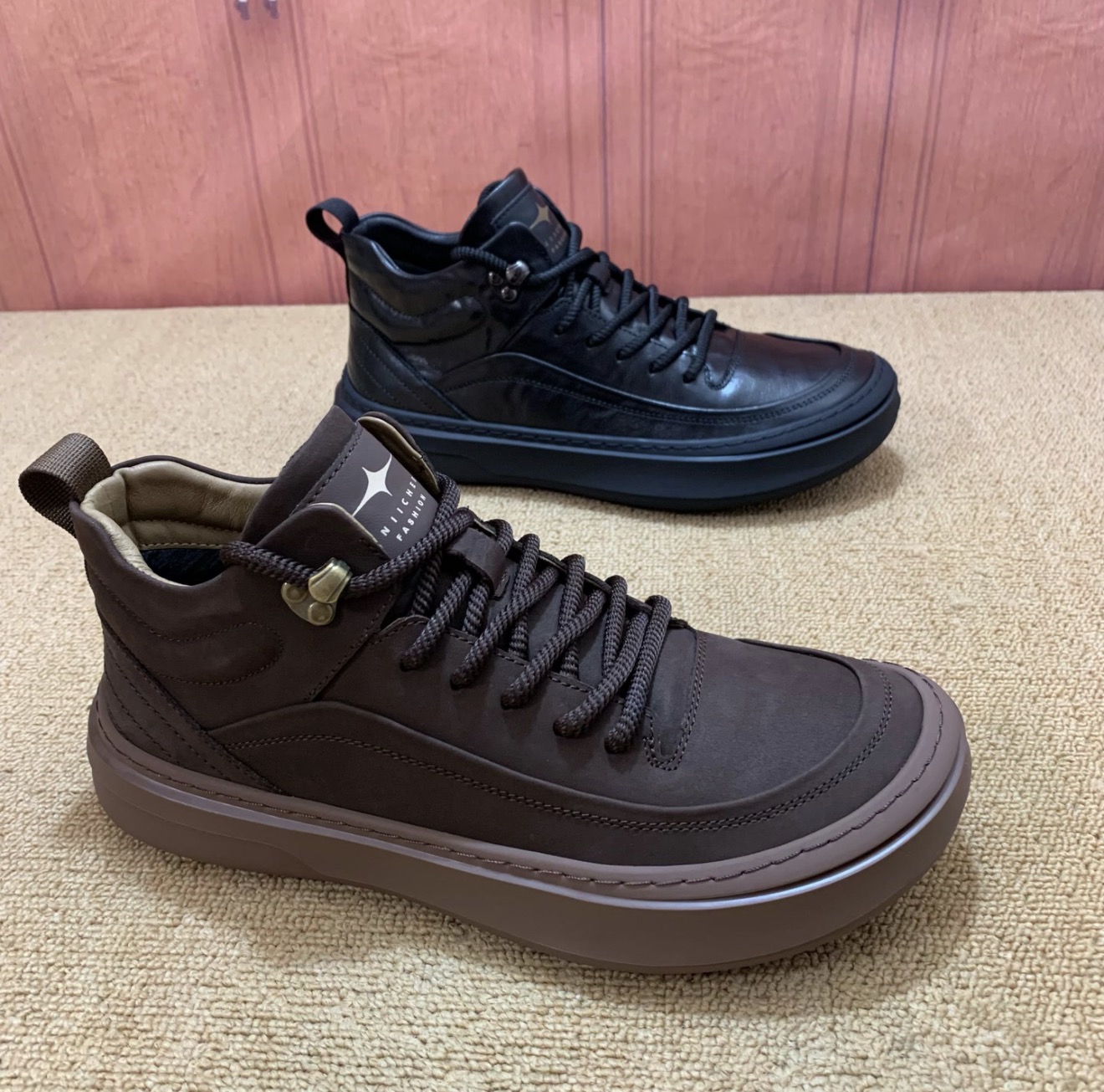 广州冬季加绒欧货潮流男鞋头层牛皮休闲鞋厚底舒适鞋板鞋Y61838-6