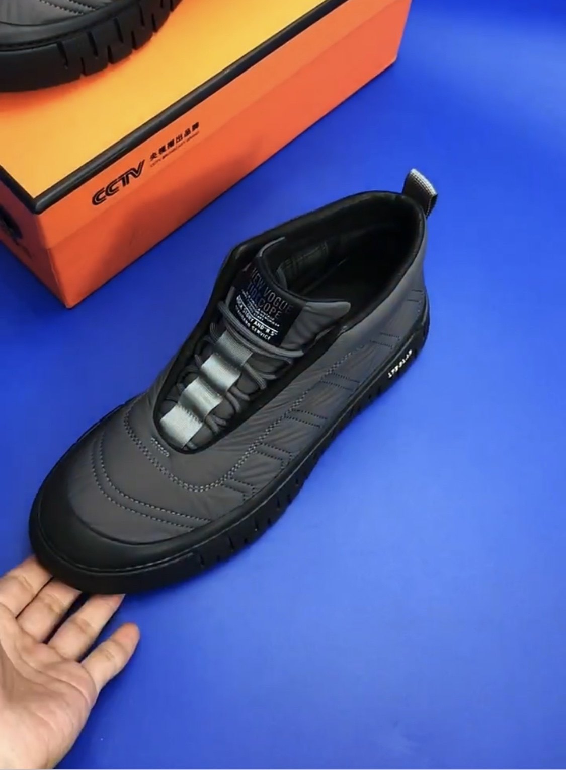 2023男人帮广州秋季新款时尚休闲鞋男百搭布艺舒适轻盈透气男鞋帅