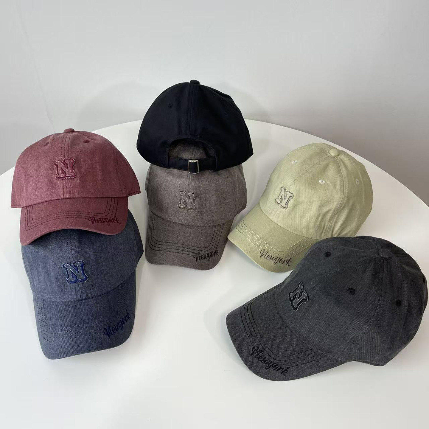25年秋冬新款刺绣字母N棒球帽韩国东大门代购时尚休闲棉质鸭舌帽