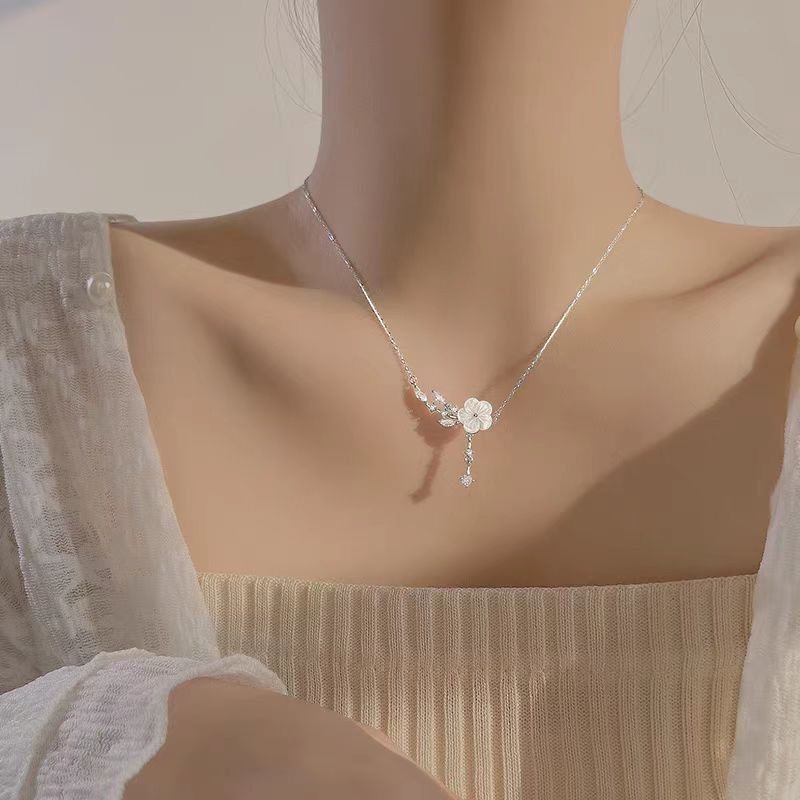 s999足银花朵母贝项链女款轻奢小