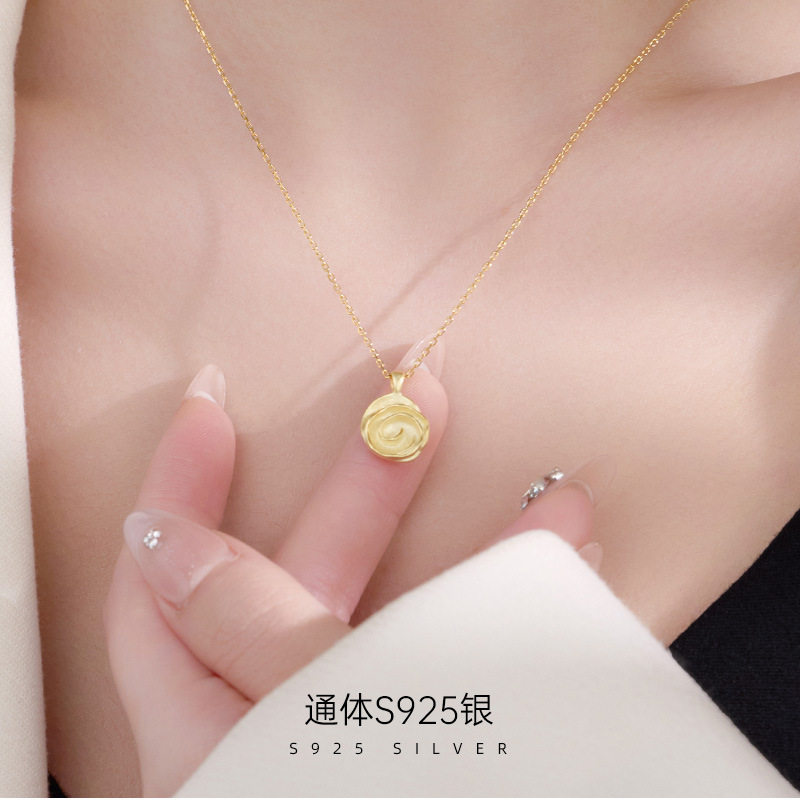 榕树下S925银镀金色玫瑰花吊坠项