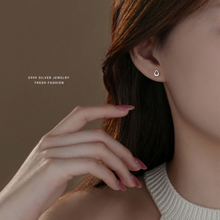 s999足银水滴形镂空耳钉女纯银轻奢时尚百搭韩版时尚耳饰养耳洞