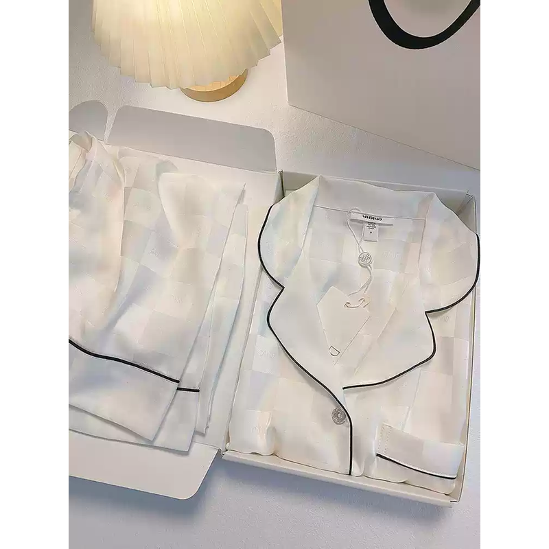 维多利亞睡衣女款2025新款高级感冰丝绸送闺蜜女友生日礼物礼盒装