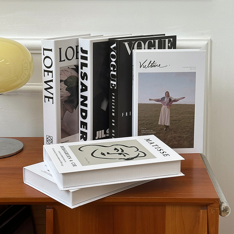 现代假书装饰书时尚仿真书创意杂志样板间桌面摆件摄影道具装饰品