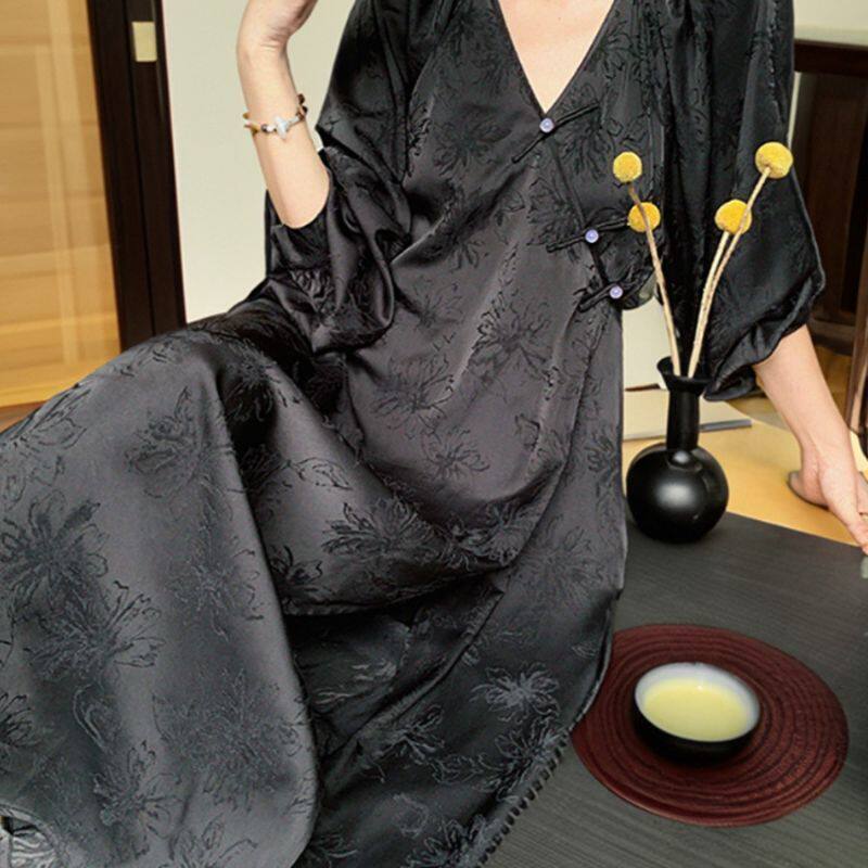 胖MM大尺码300斤夏季新中式国风宽松改良旗袍长袖洋装女V领长裙