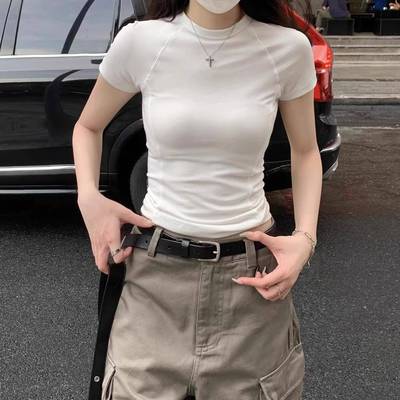 2025夏装新款正肩圆领短袖t恤女独特漂亮超好看紧身小衫短款上衣