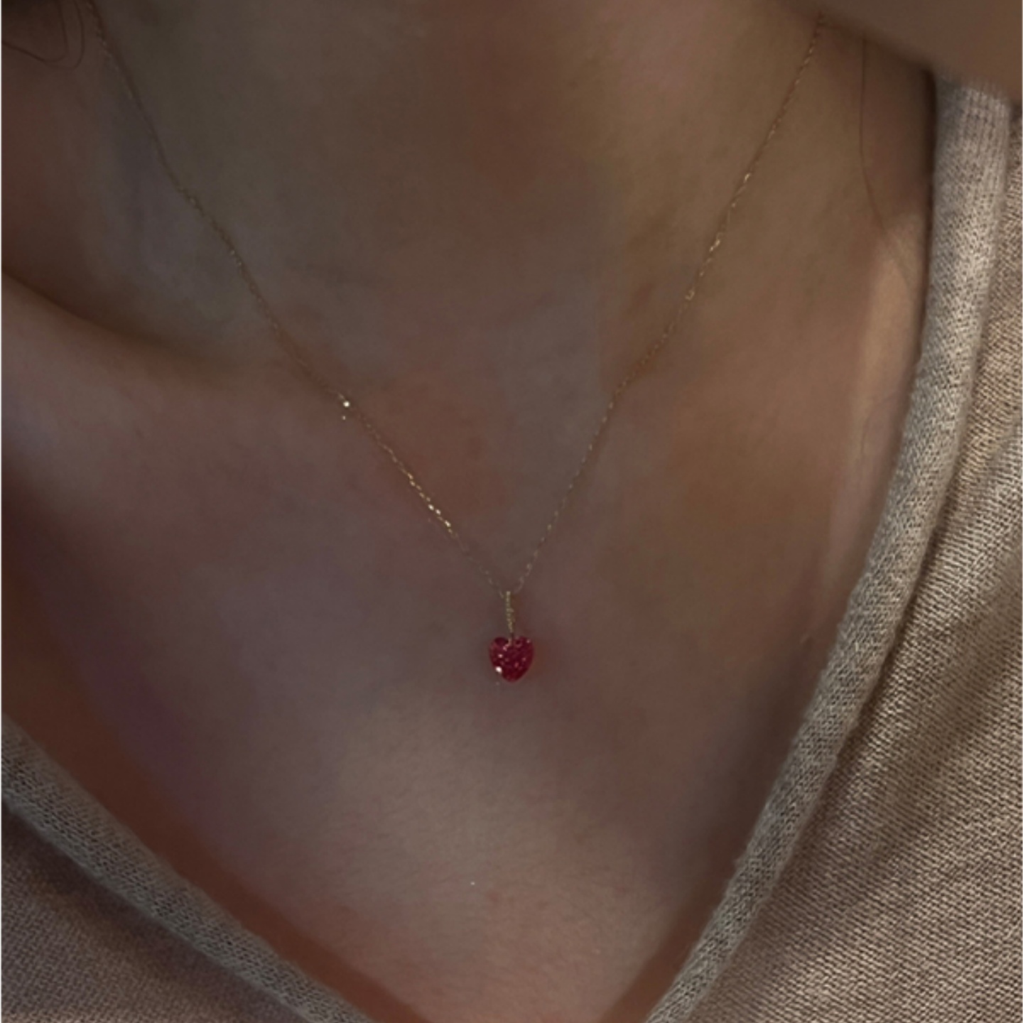 爱心项链女2025新款配饰轻奢小众