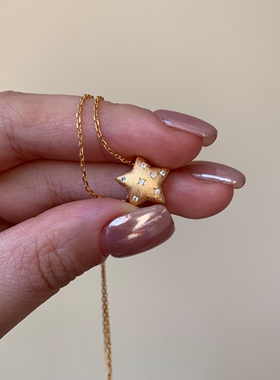 金色超闪星星项链女2026新款轻奢