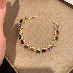 爆闪彩色糖果手链女款2025新款轻奢小众精致手串叠戴高颜值手饰女