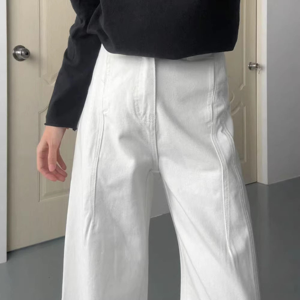 白色弯刀高腰阔腿牛仔裤女春夏