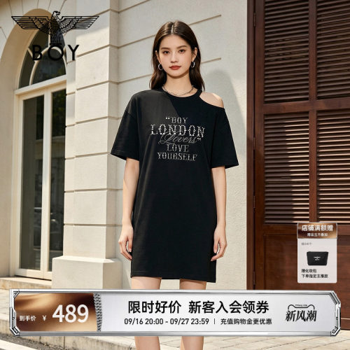 【珍珠圆舞曲】BOYLONDON不对称露肩连衣裙26夏女T恤裙W17903