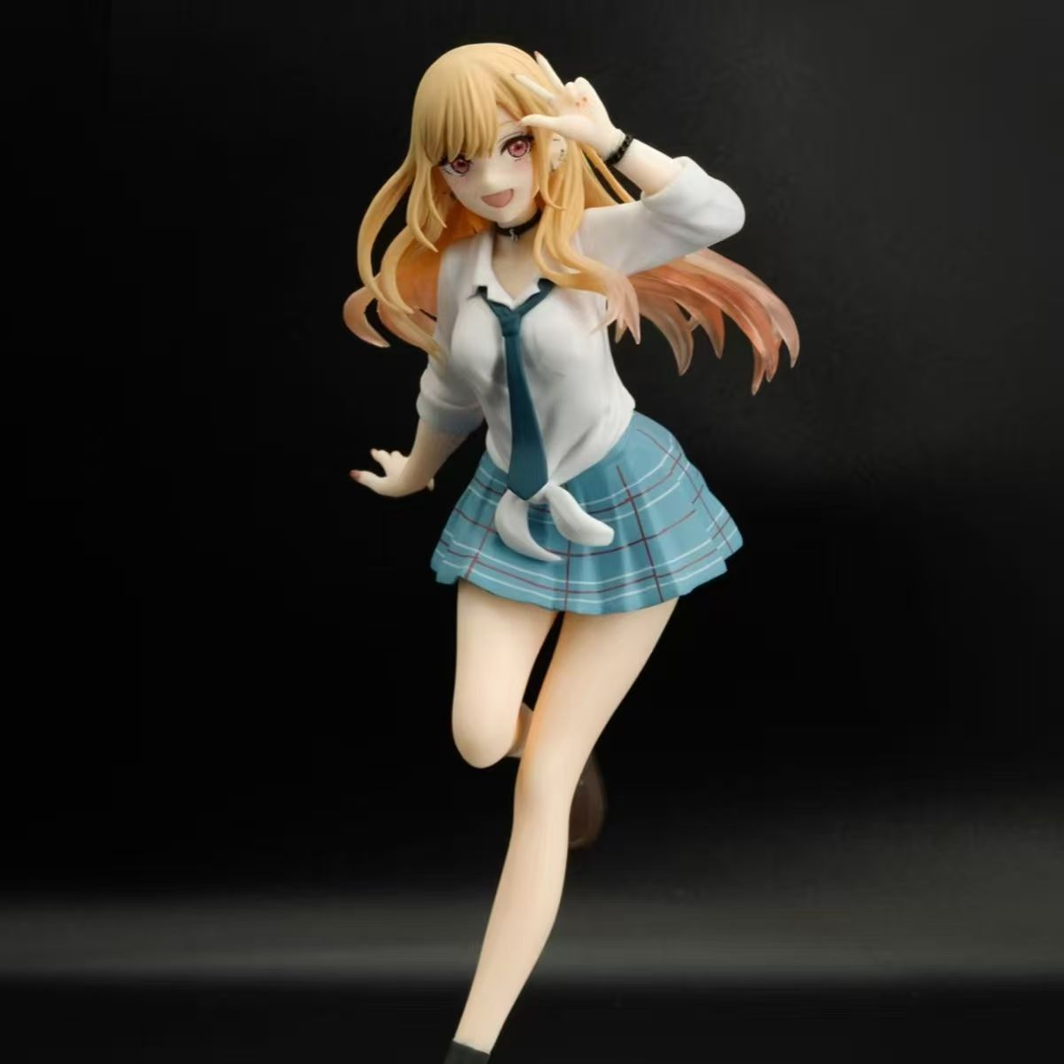 更衣人偶坠入爱河 喜多川海梦手办 校服制服美少女雕像二次元周边