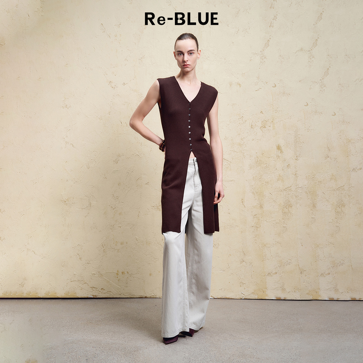 法式慵懒度假简约V领针织开衫