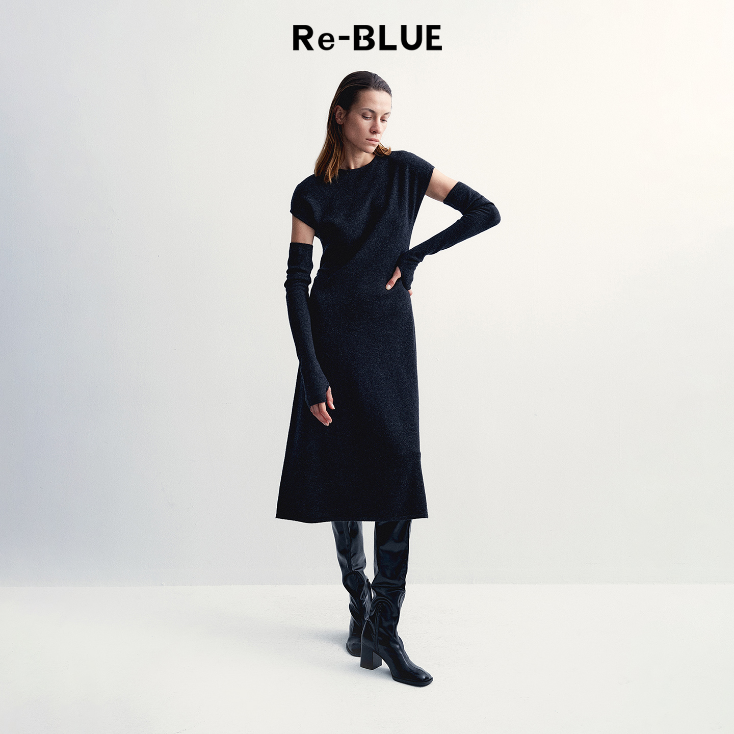 Re-BLUE羊绒立体绒感针织连衣裙