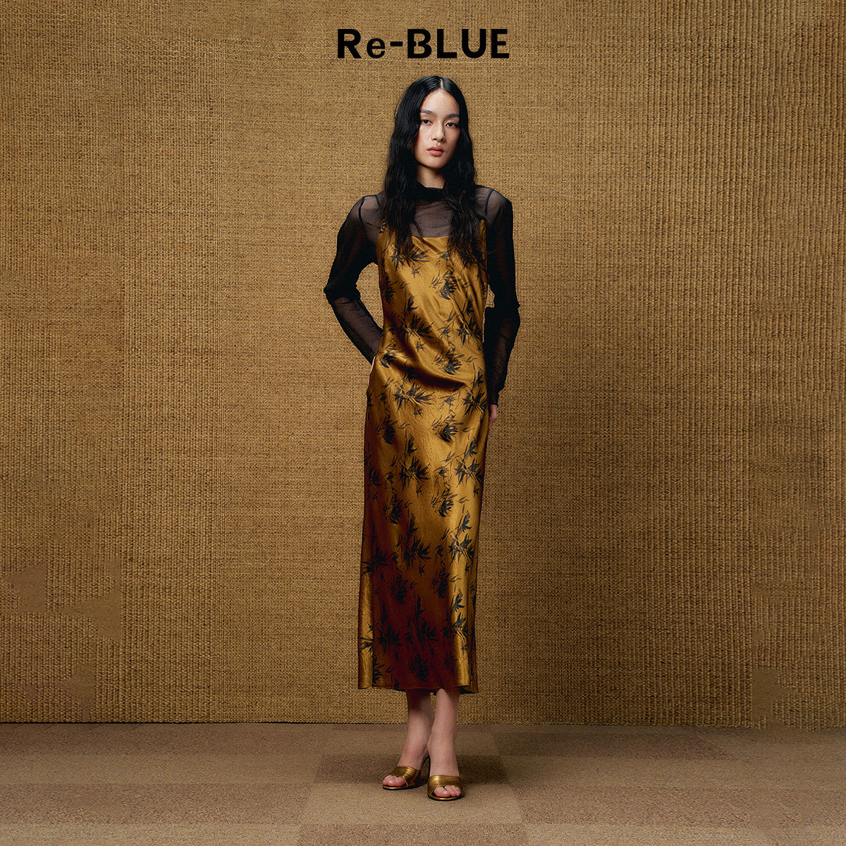 【李梦同款】Re-BLUE轻奢优雅女装新中式烫金吊带中长款连衣裙