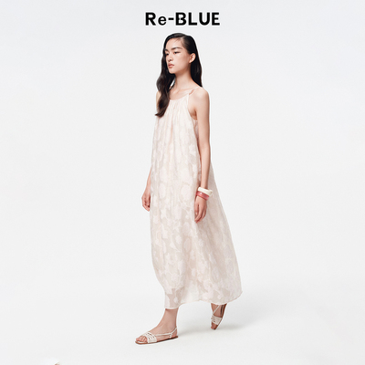 浪漫法式清新柔和提花面料连衣裙