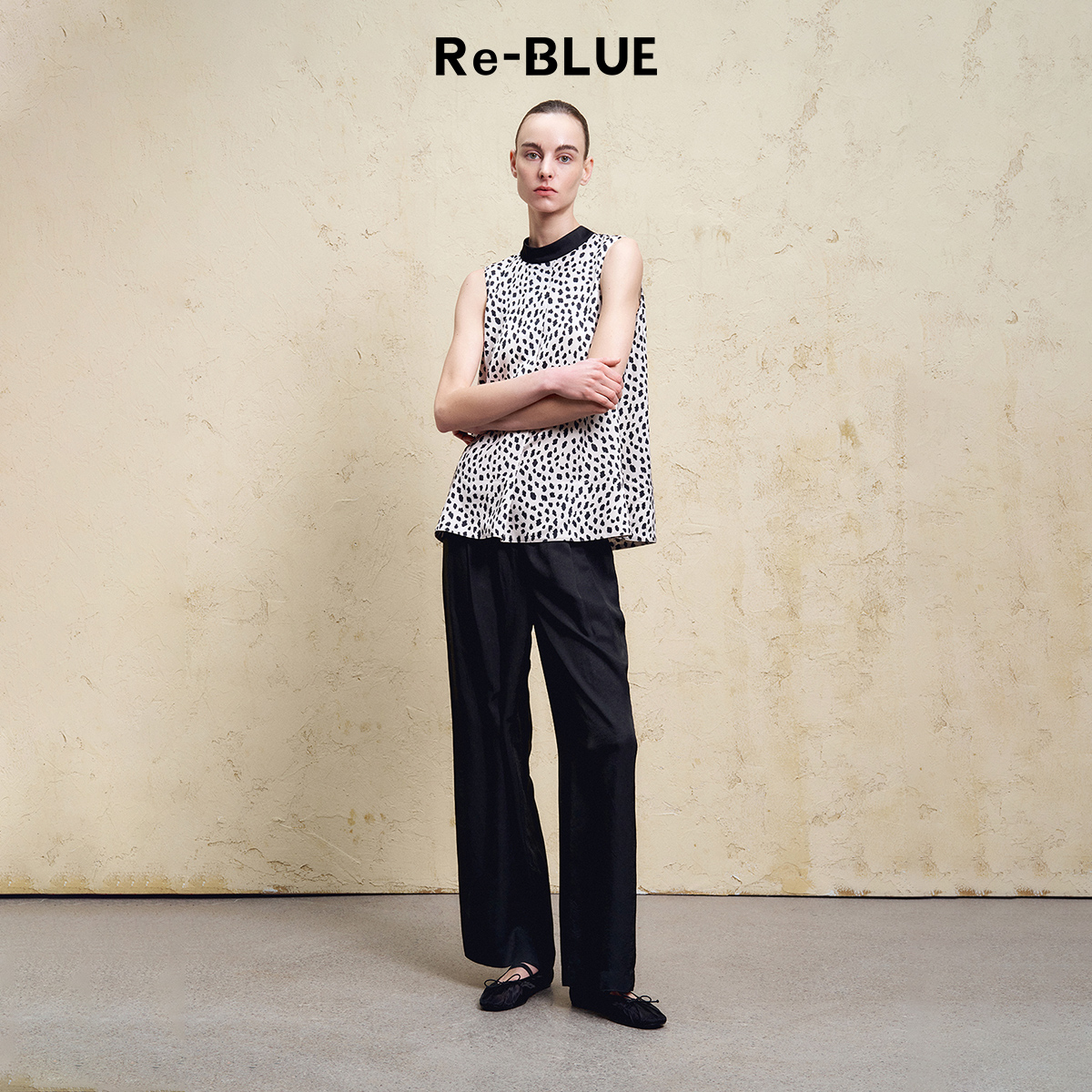 日系通勤松紧腰头醋酸直筒面料裤