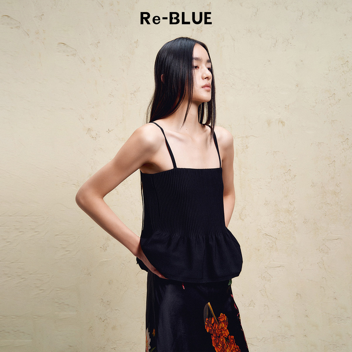 ReBLUE法式浪漫波浪收身针织吊带