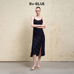 简约静奢通勤缎面肌理斜裁开叉吊带连衣裙 BLUE轻奢优雅女装