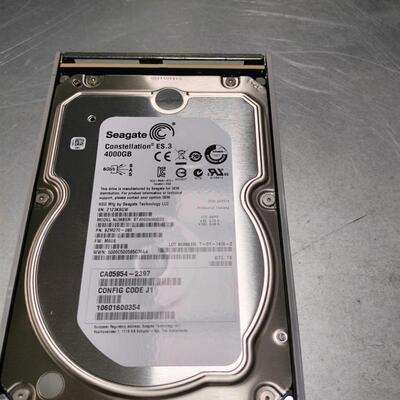 CA07670-E014 4TB SAS 3.5 DX100S3 硬盘 CA05954-2397存储硬盘