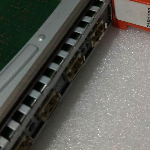 IBM DS8000 22R6207 22R6930 64P8382 31P0900 31P1192 DS8300