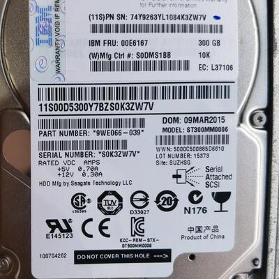 IBM 1885 44V6833 74Y7437 00E6167 300G 10K SAS 2.5 P系列硬盘
