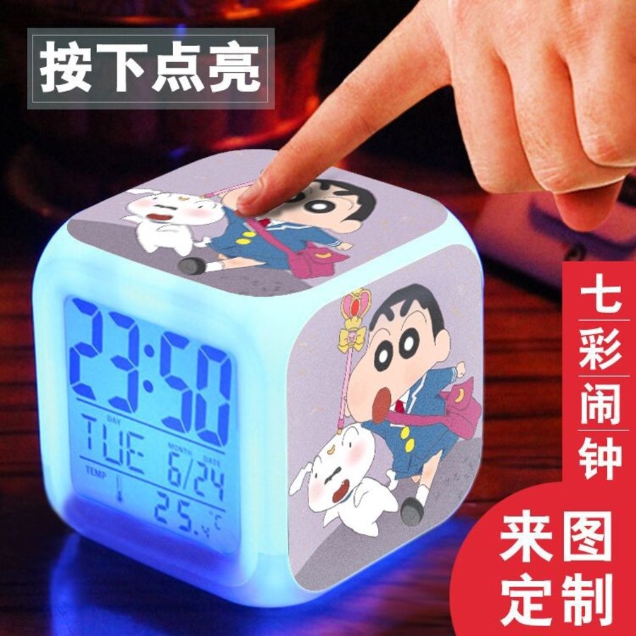 蜡笔小新闹钟野原新之助动漫周边闹铃创意七彩led小夜灯男孩礼物_虎窝淘