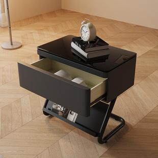 中古风黑色钢化玻璃床头柜包豪斯碳素钢底架小户型单抽书架一体柜