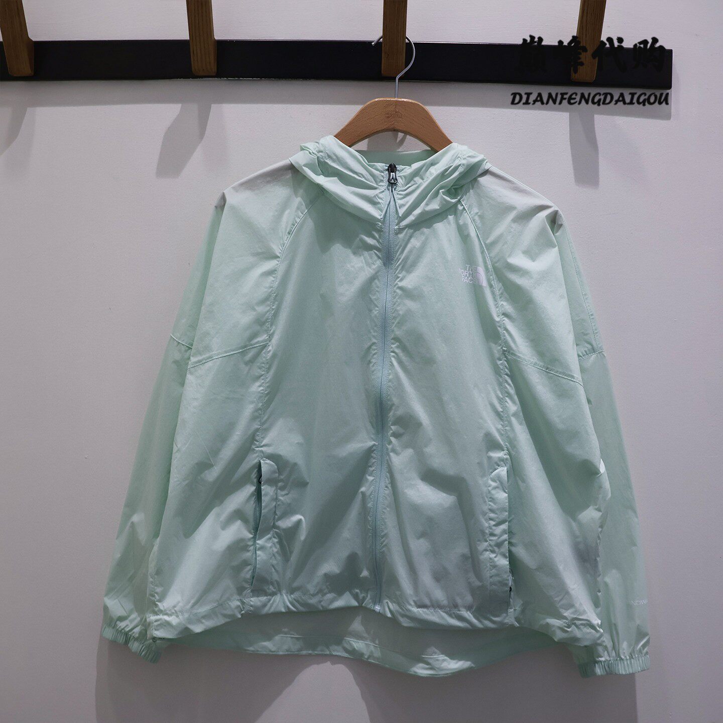 TheNorthFace北面26春夏便携防晒衣防泼溅皮肤衣女款外套8C52图片