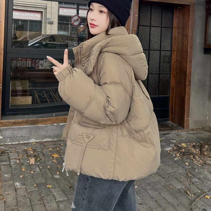 短款连帽羽绒服女甜美温