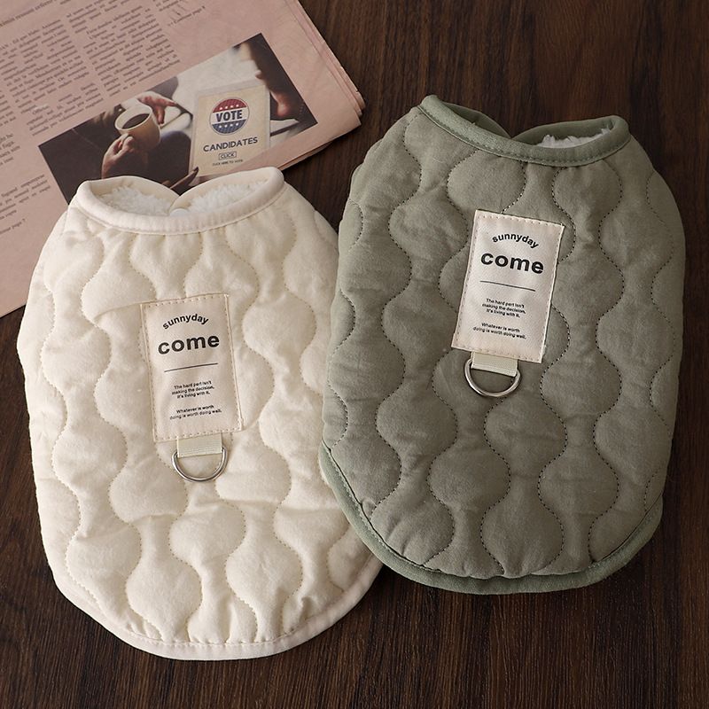 狗狗马甲猫咪衣服冬季加厚羊羔绒背心两脚衣泰迪外出牵引扣防寒服