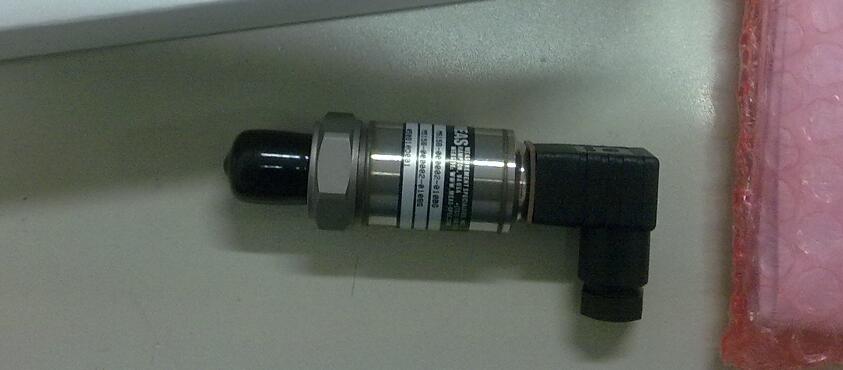 M51510000W350BG压力传感器M325N350BG 电流4~20mA 压力35mpa特价