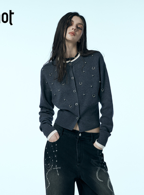 uhot/诱货灰色金属圆环钉珠修身针织开衫显瘦百搭冬新款UWWW1Z108