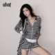 uhot 诱货黑白条纹撞色花边连帽外套柔美浪漫秋冬新款 UWWA1W613M