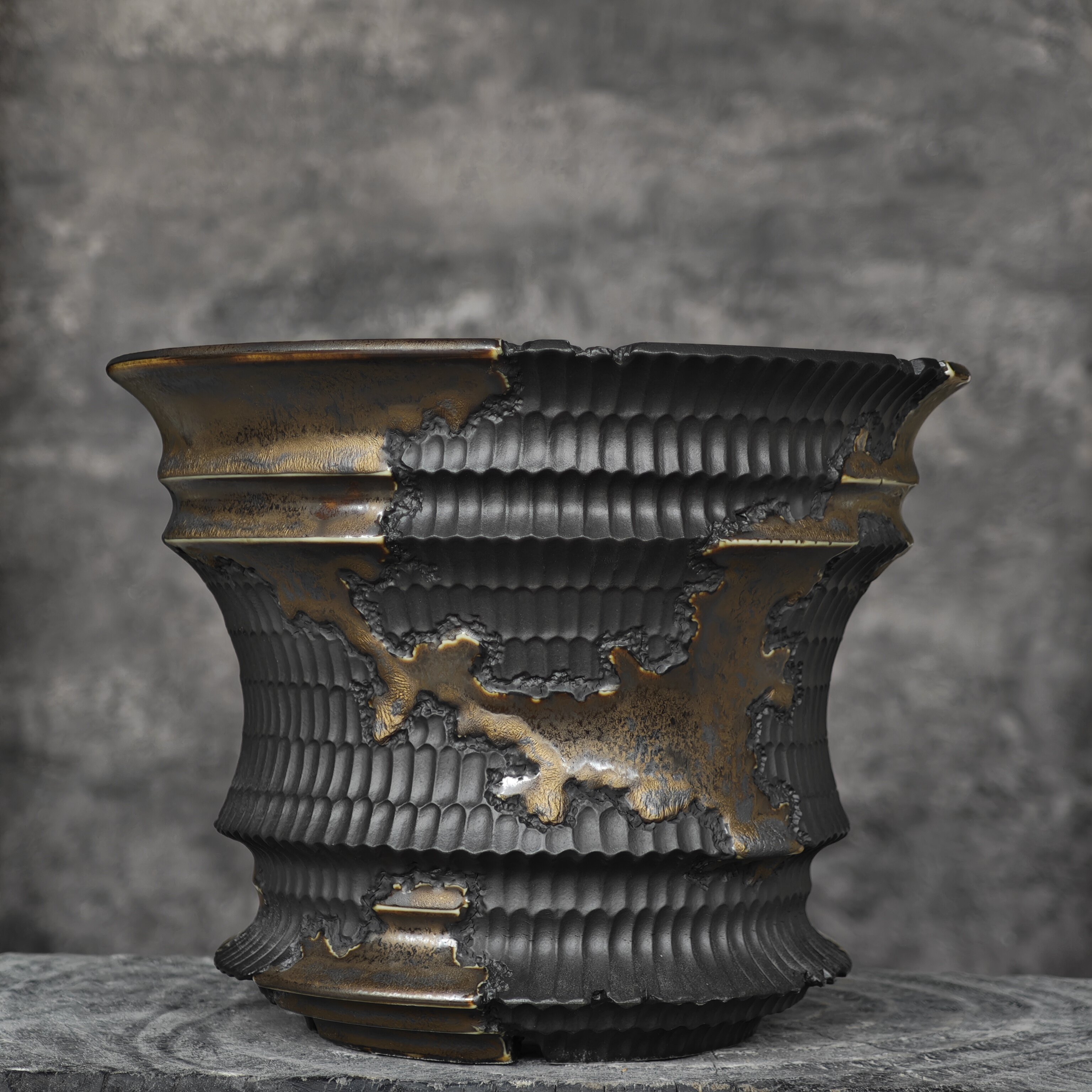 黑金精品块根盆 龙舌兰龟甲龙象芽宫象足漆树设计款陶瓷手工花盆