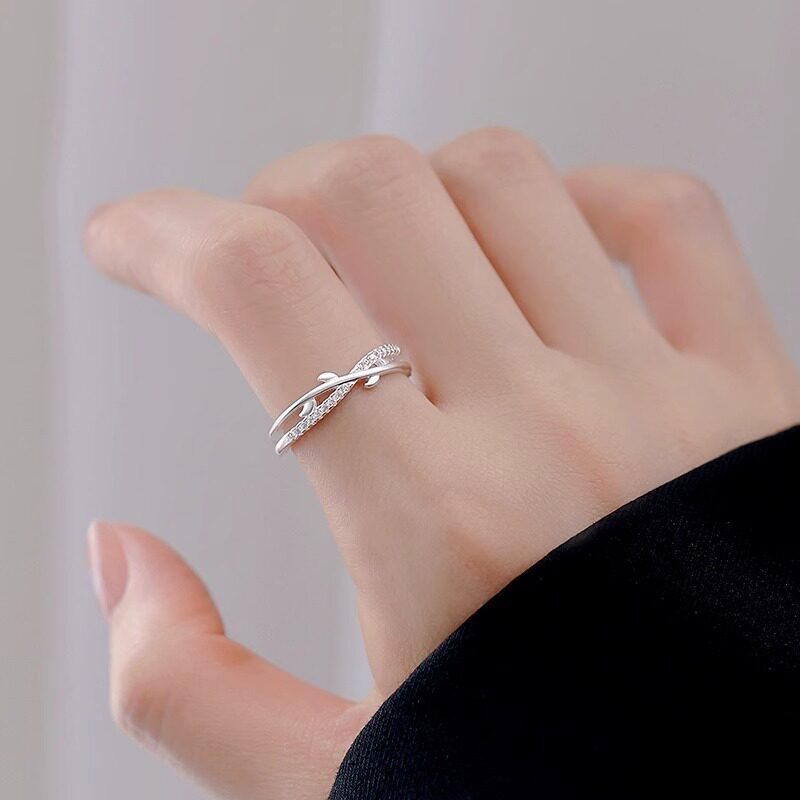 伊灿简约树枝环绕戒指女
